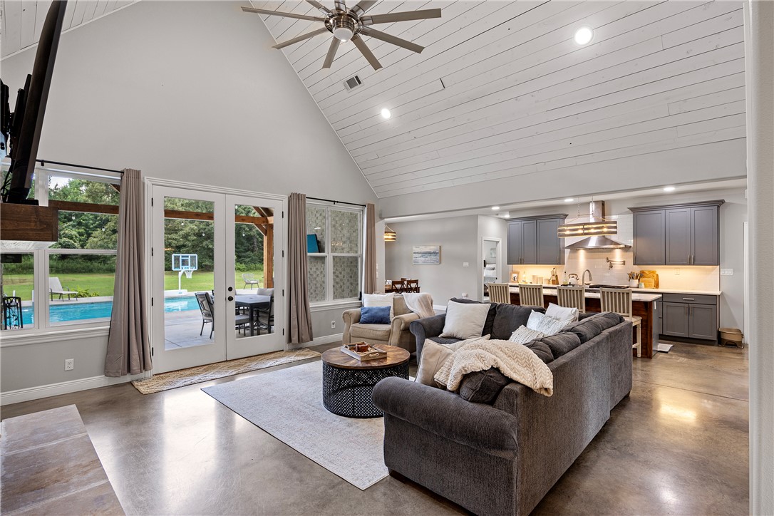 Treaty Creek Estates Ph I-V - Residential