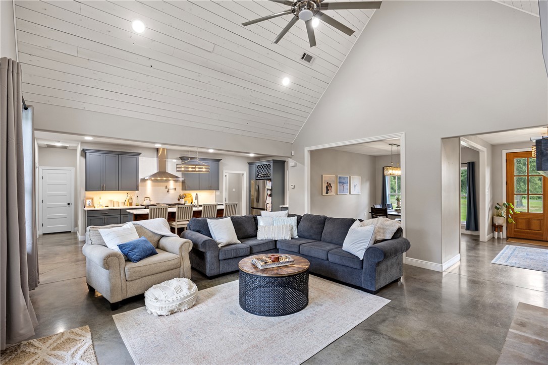 Treaty Creek Estates Ph I-V - Residential