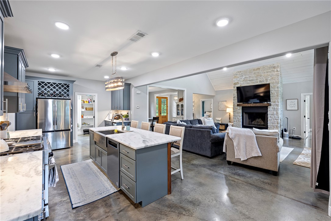 Treaty Creek Estates Ph I-V - Residential