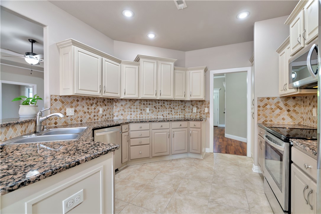 Legacy Pointe Ph I - Residential
