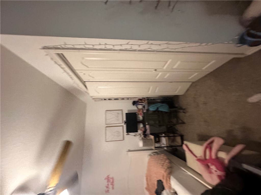 Valley View Condo Hpr - Residential Lease
