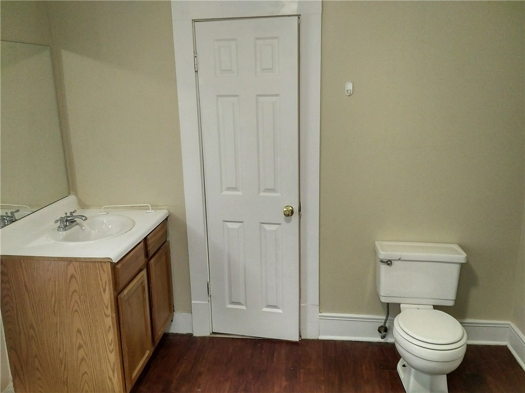 Mitchells Add - Residential Lease