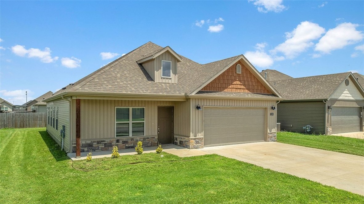 Barrington Place Centerton - Residential