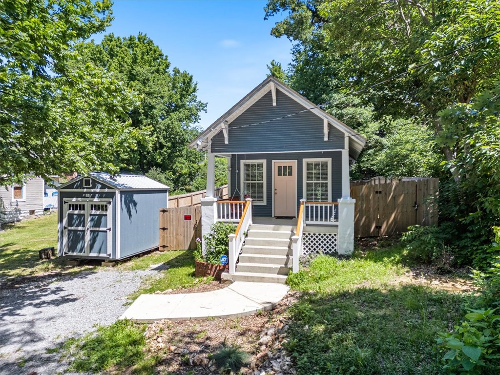 Wm C Tates Add Siloam Spgs - Residential