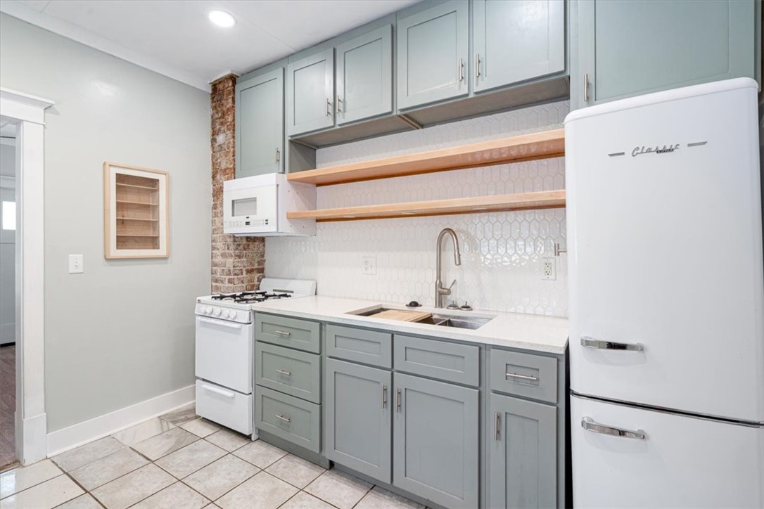 Wm C Tates Add Siloam Spgs - Residential