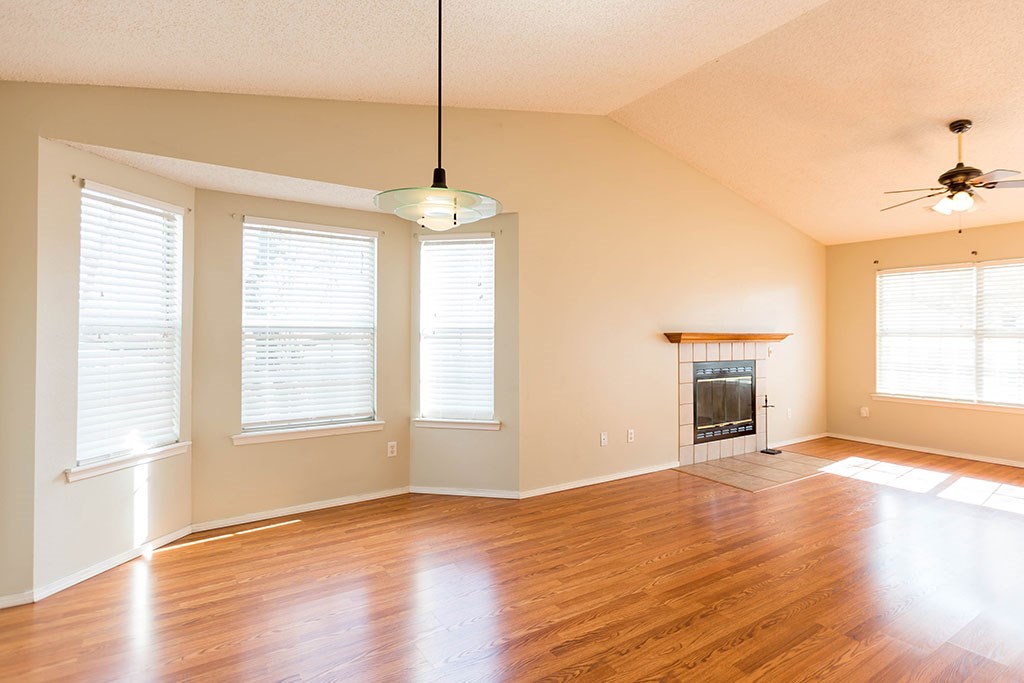 Pine Crest Add Ph I - Residential