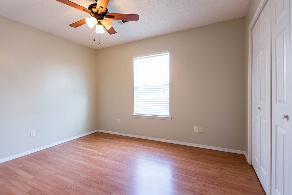 Pine Crest Add Ph I - Residential