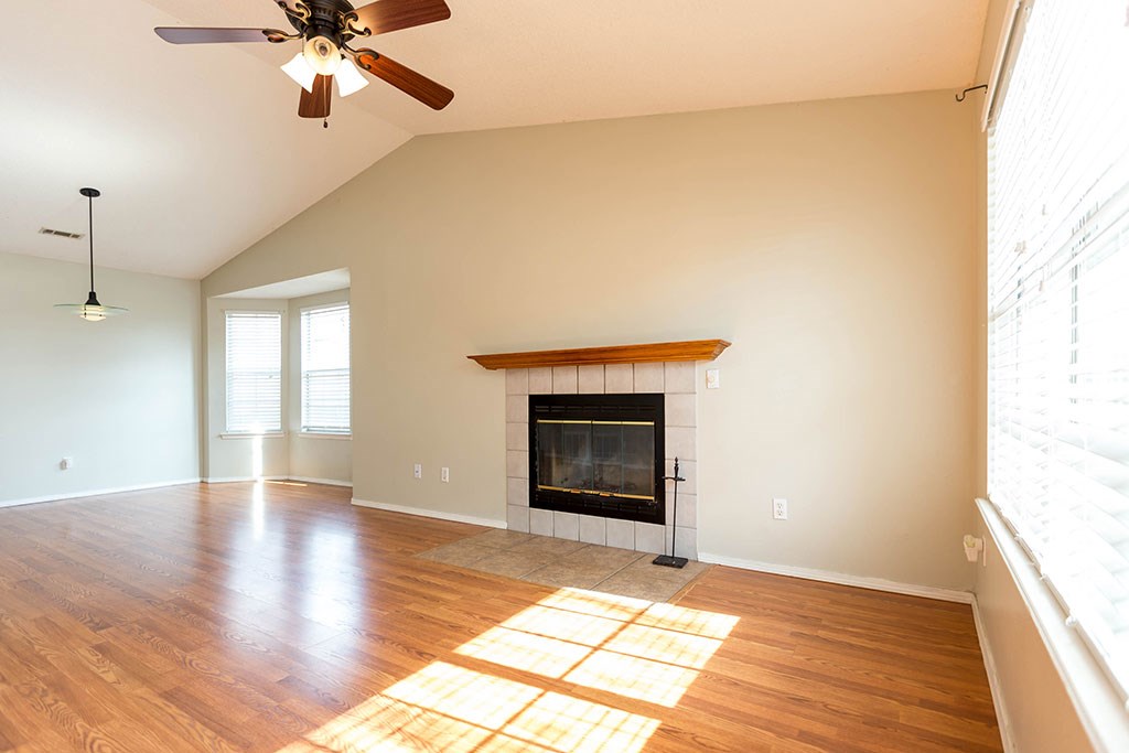 Pine Crest Add Ph I - Residential