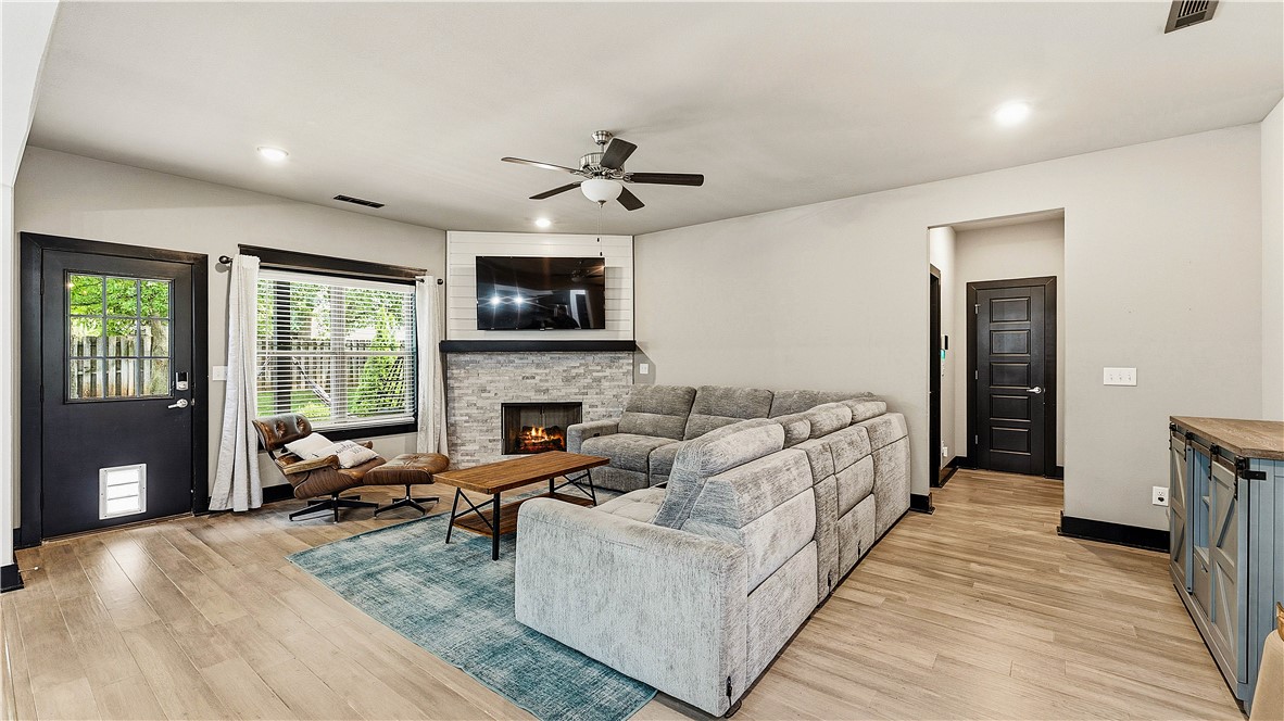 Willowbrook Farms Sub Ph Ii Bentonville - Residential