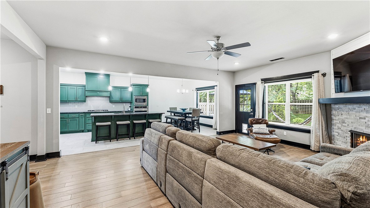 Willowbrook Farms Sub Ph Ii Bentonville - Residential