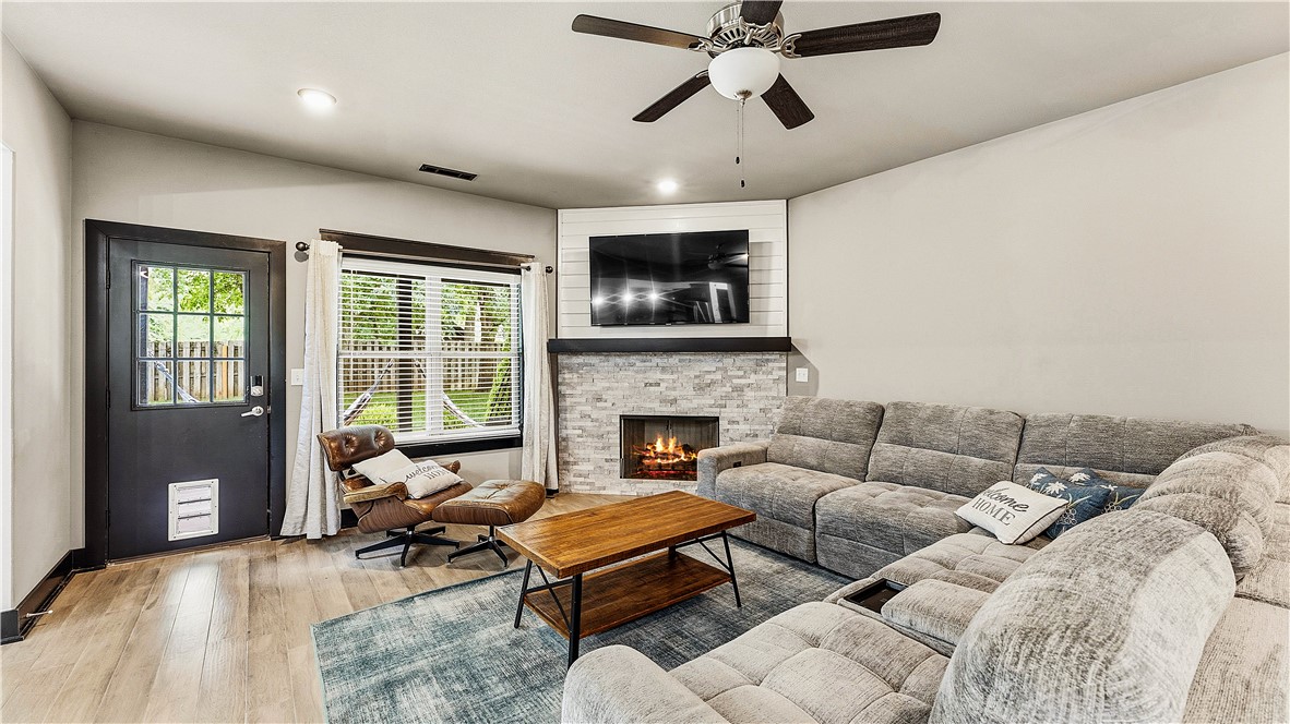 Willowbrook Farms Sub Ph Ii Bentonville - Residential