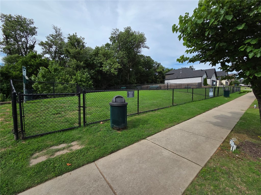 Willowbrook Farms Sub Ph Ii Bentonville - Residential