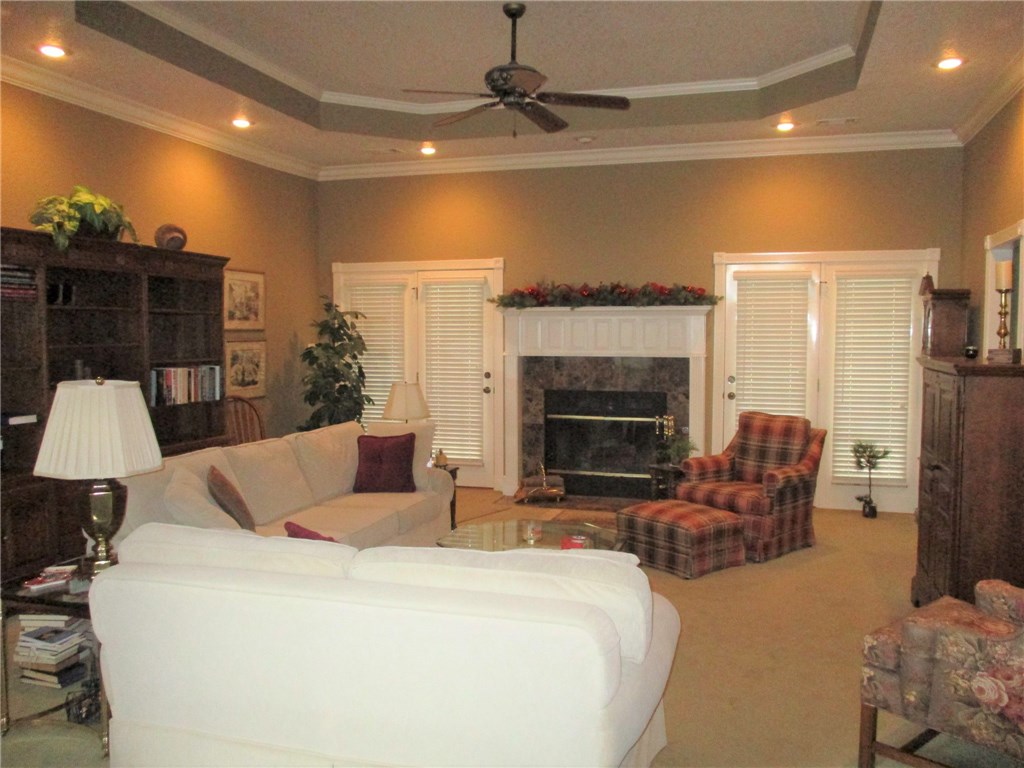 Eagle Crest 1 - Residential