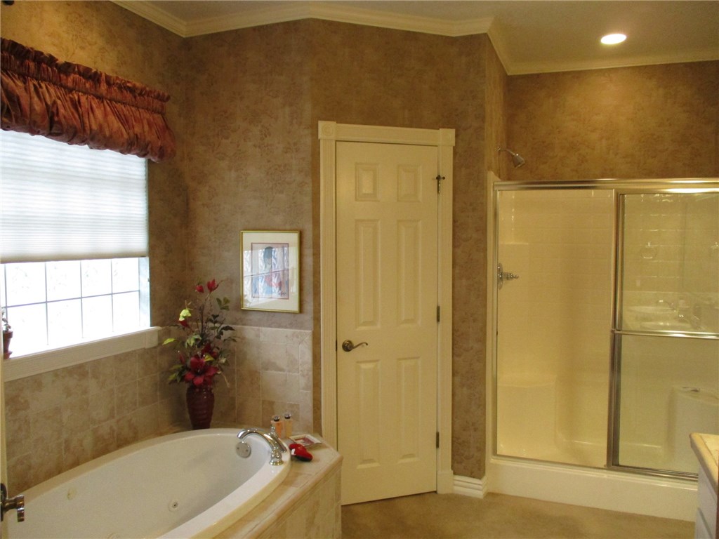 Eagle Crest 1 - Residential
