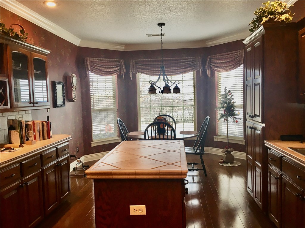 Eagle Crest 1 - Residential