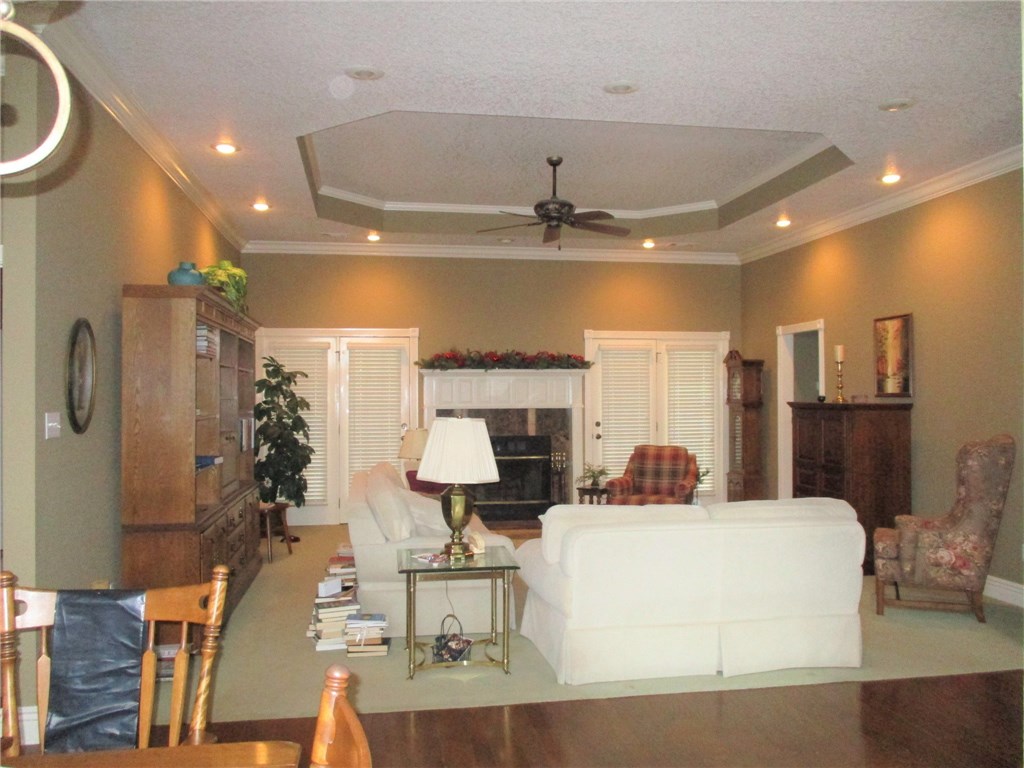 Eagle Crest 1 - Residential
