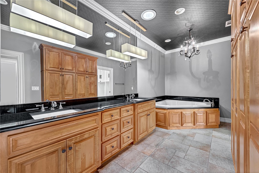 Pinnacle Sub Ph 4-Rogers - Residential