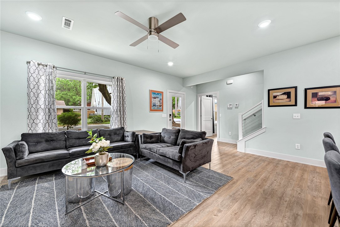 RAILROAD ADD-BENTONVILLE - Residential