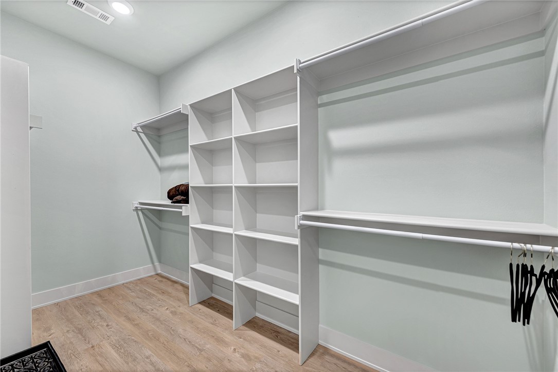 RAILROAD ADD-BENTONVILLE - Residential