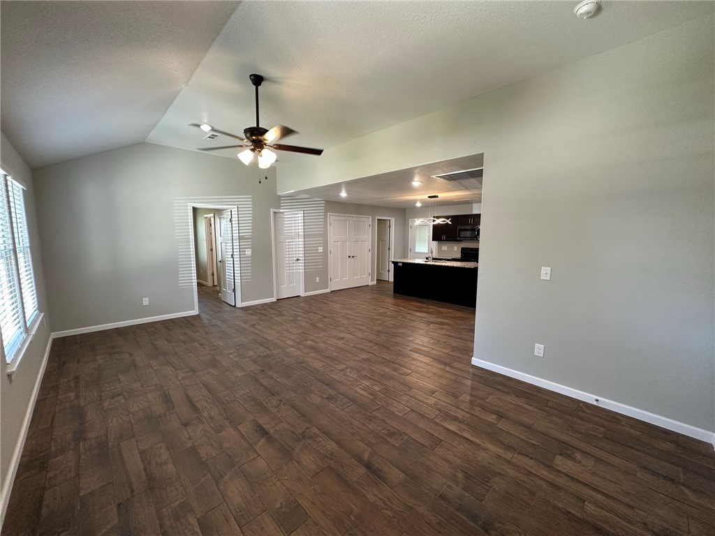 Plucks Add Gentry - Residential Lease