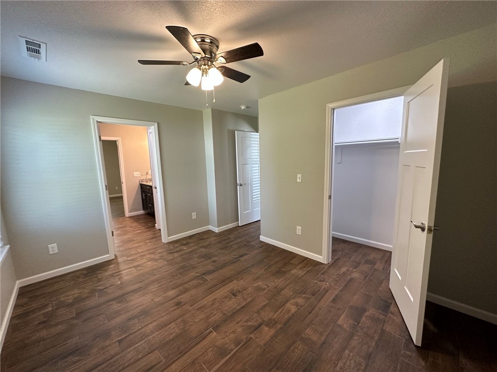 Plucks Add Gentry - Residential Lease
