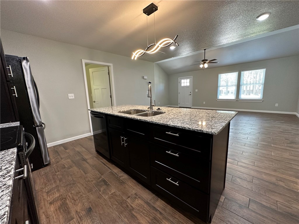 Plucks Add Gentry - Residential Lease