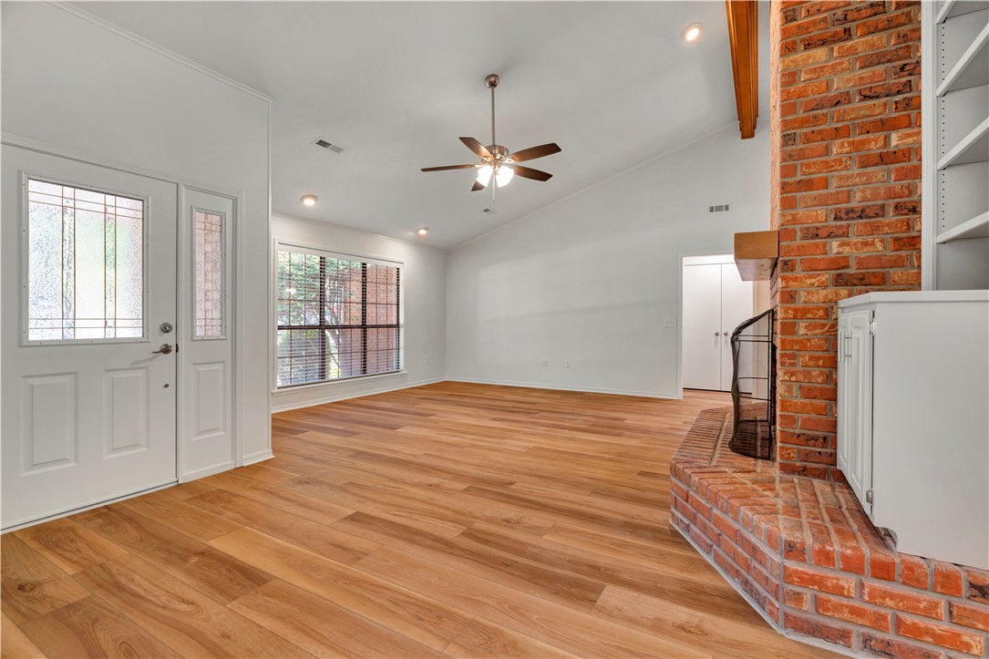 Country Club Estates - Residential