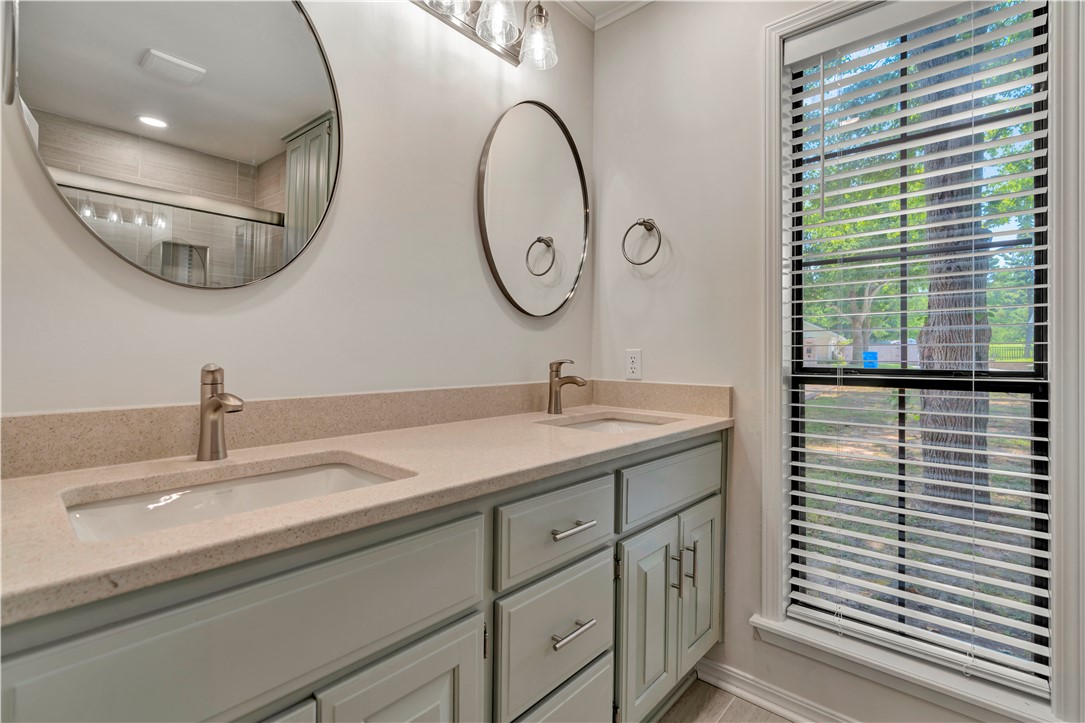 Country Club Estates - Residential