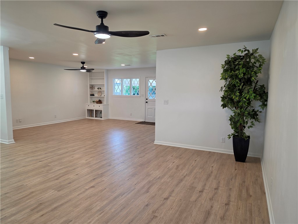 Western Oaks Place I - Residential