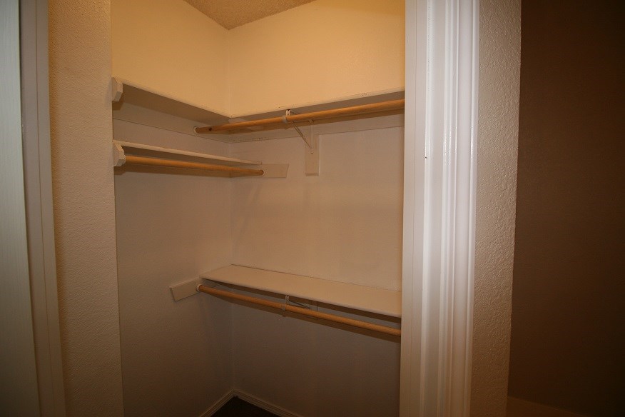 Cambridge Park Ph 3 Rogers - Residential Lease