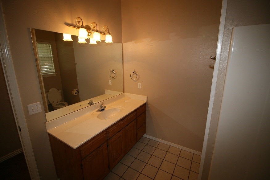 Cambridge Park Ph 3 Rogers - Residential Lease