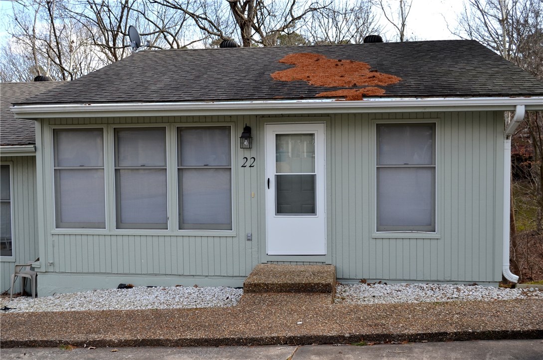 Townhouse Tct 3 A/K/A Drake Court Bvv - Residential