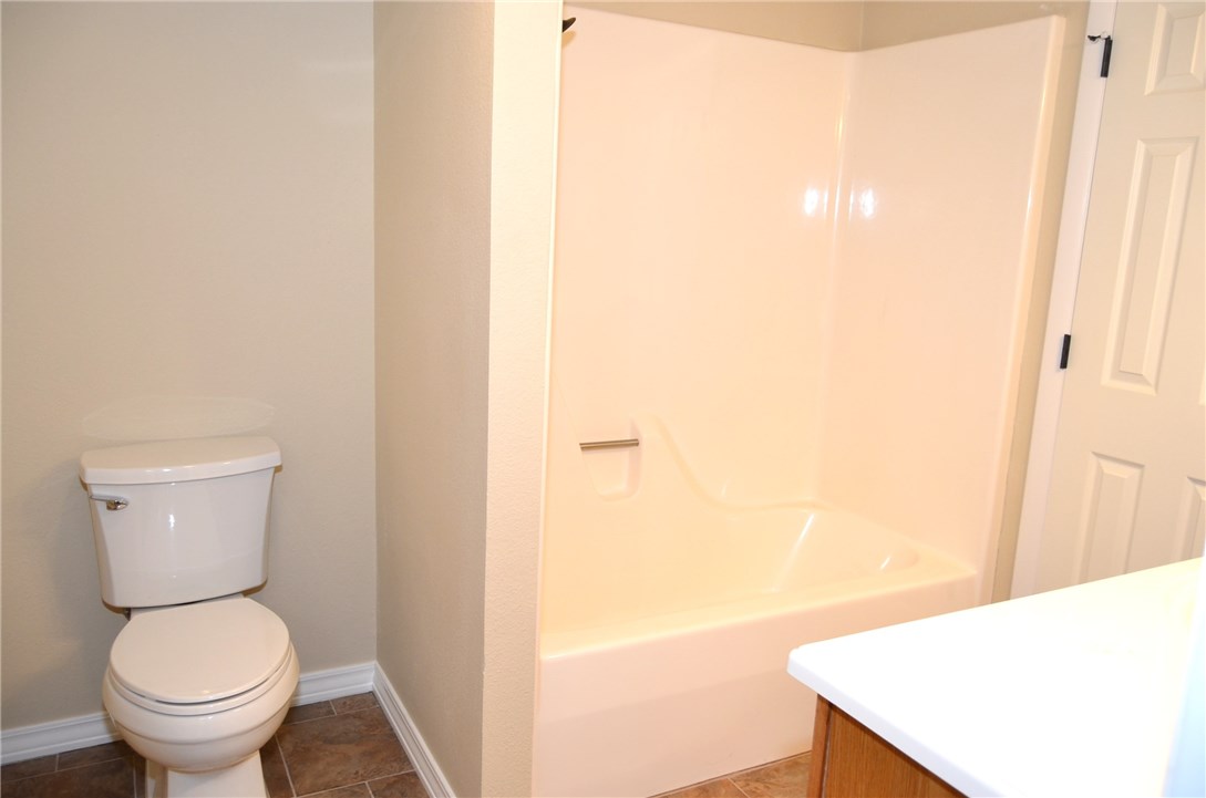 Townhouse Tct 3 A/K/A Drake Court Bvv - Residential