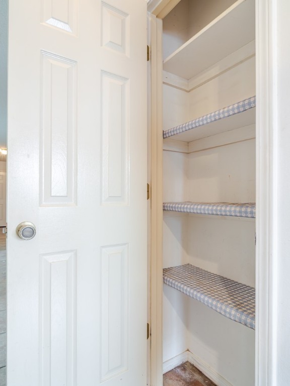 Whispering Timbers Ph 6 Rogers - Residential Lease
