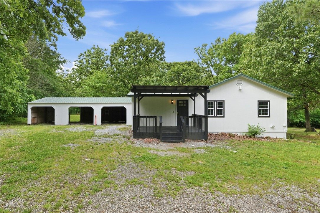 17-18-33-RURAL - Residential