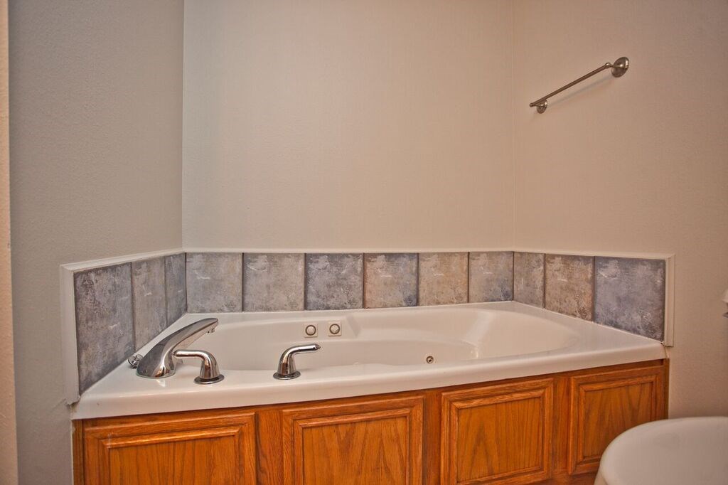 Fieldstone Ph IV - Residential