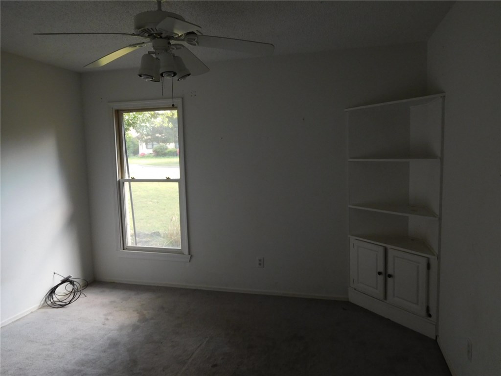 Chateau Terrace Unit 2 Ph 2 Rogers - Residential