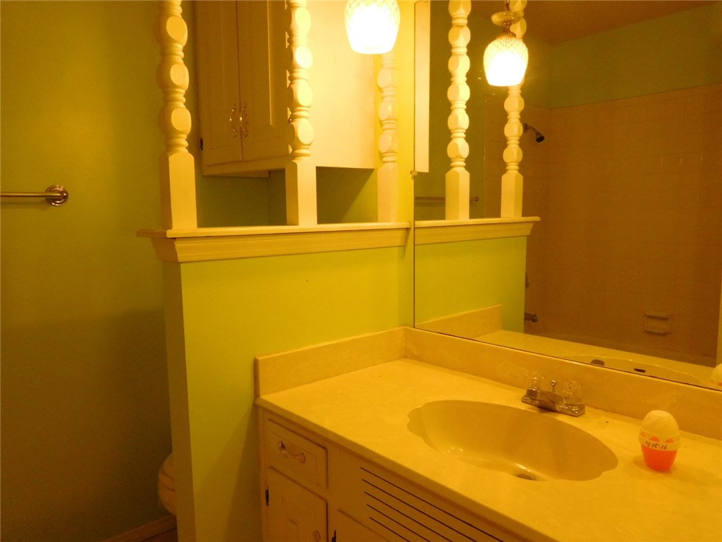 Chateau Terrace Unit 2 Ph 2 Rogers - Residential