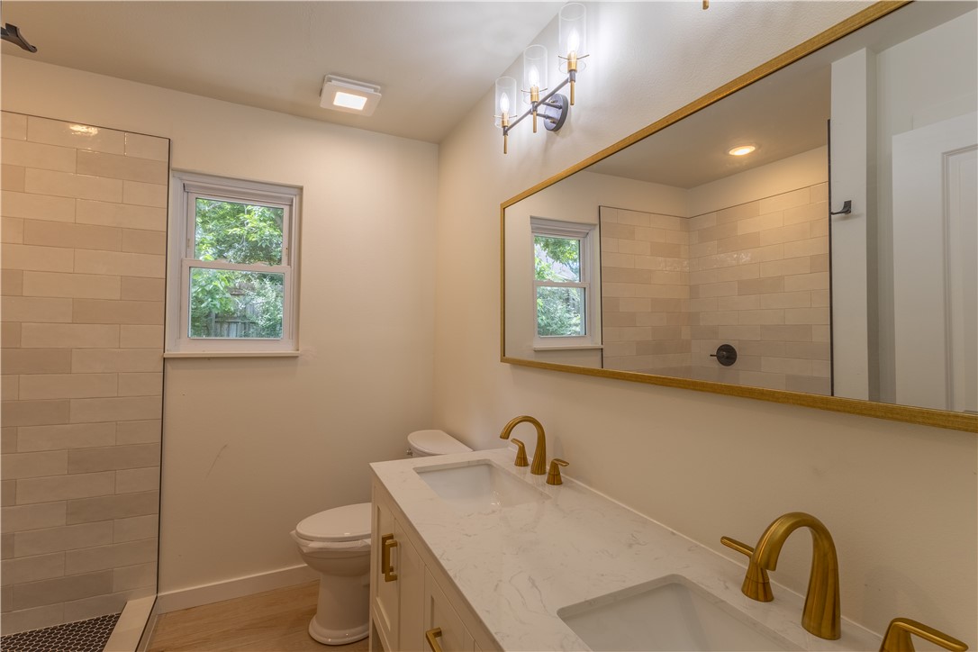 Clover Creek Ii - Residential