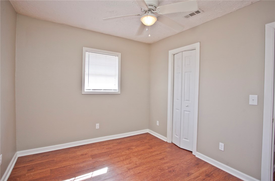 Springdale Outlots Sw Ne - Residential Lease