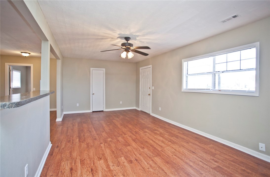 Springdale Outlots Sw Ne - Residential Lease