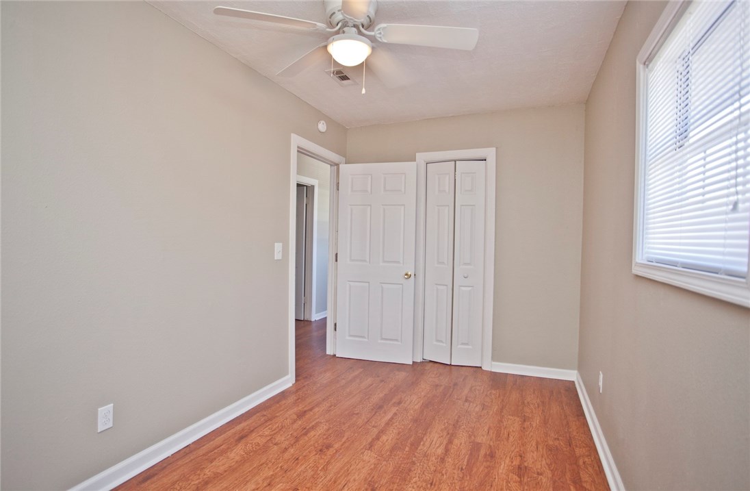 Springdale Outlots Sw Ne - Residential Lease