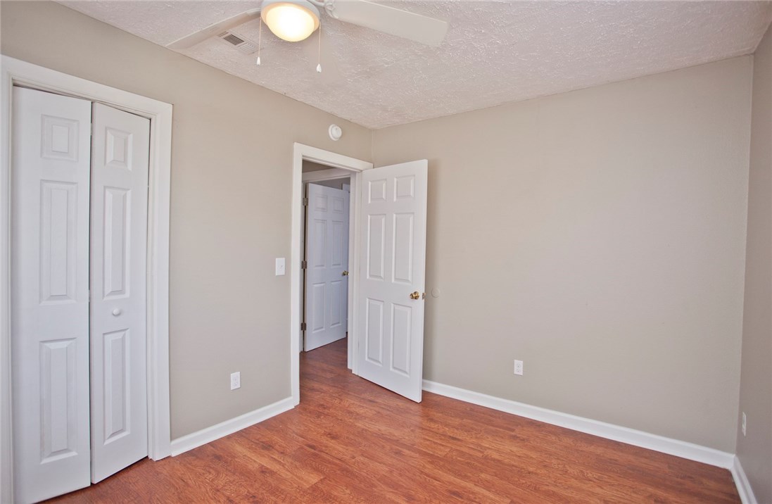 Springdale Outlots Sw Ne - Residential Lease