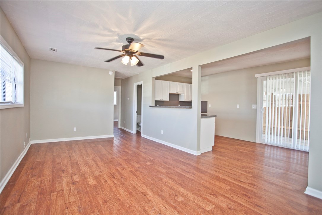 Springdale Outlots Sw Ne - Residential Lease