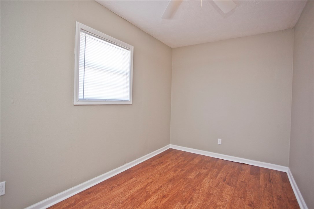 Springdale Outlots Sw Ne - Residential Lease