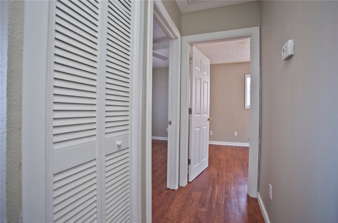 Springdale Outlots Sw Ne - Residential Lease