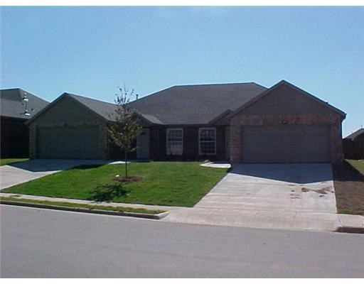 Copper Oaks Centerton - Residential Lease