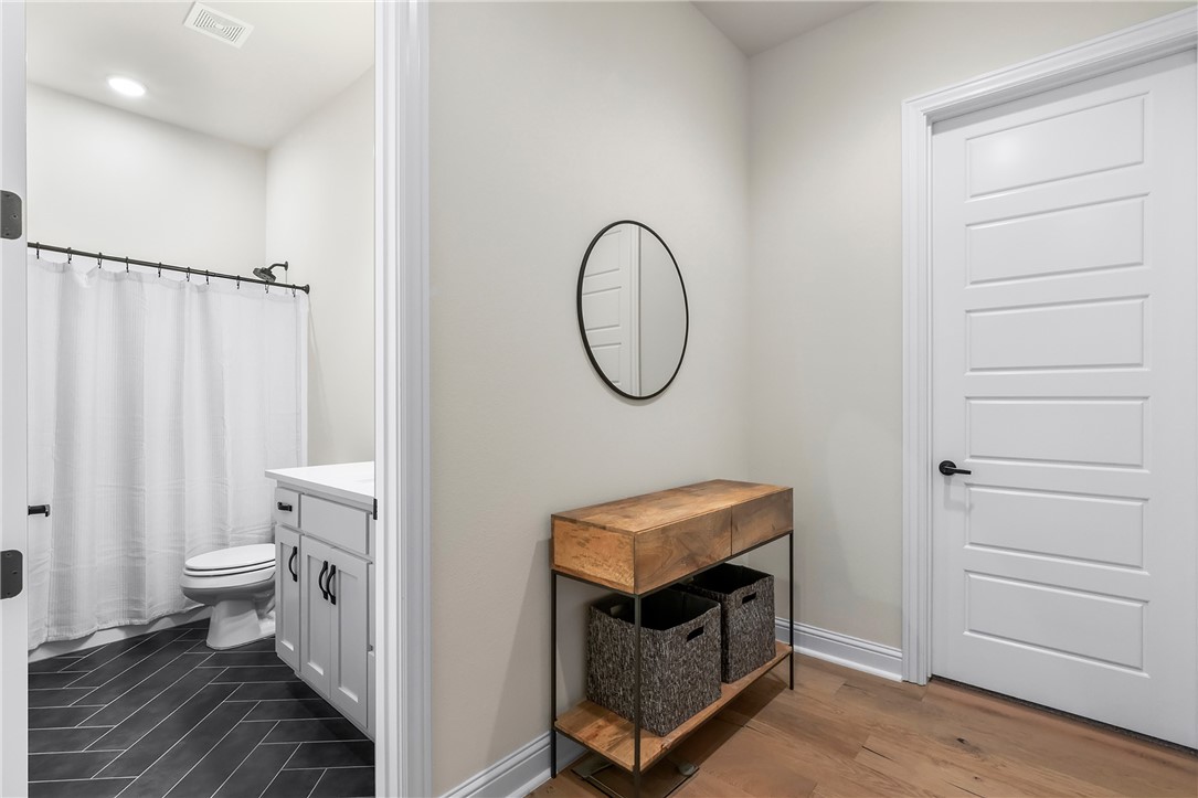 SAVANNAH ESTATES-ROGERS - Residential Lease
