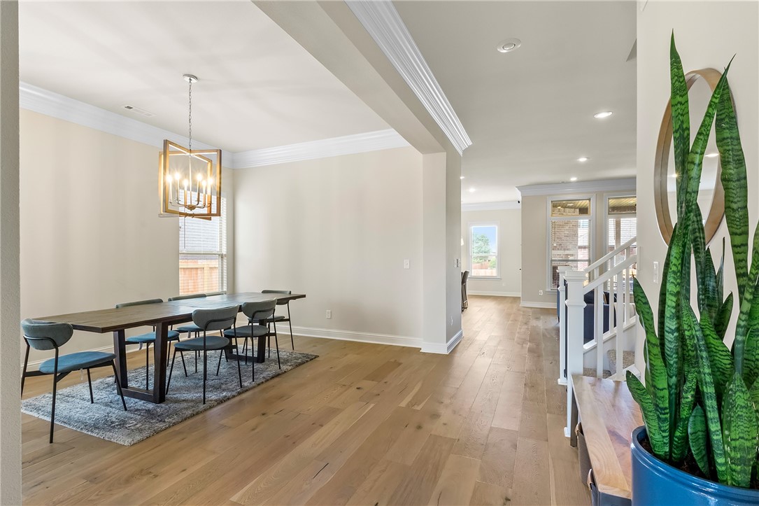 SAVANNAH ESTATES-ROGERS - Residential Lease