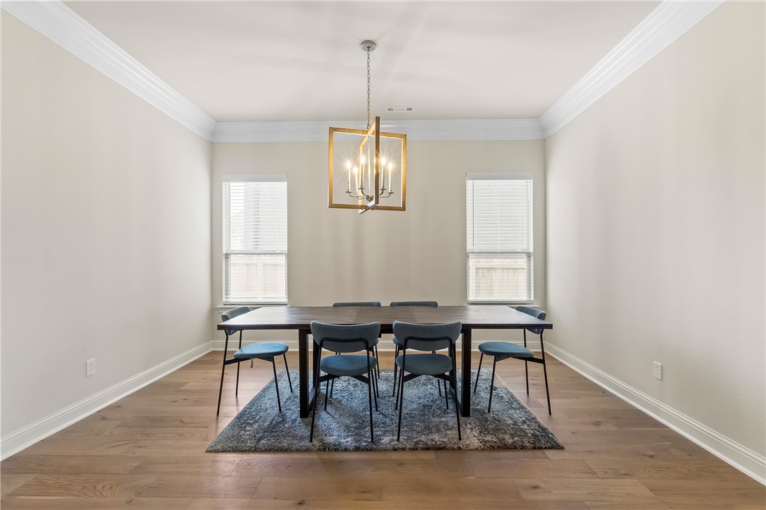 SAVANNAH ESTATES-ROGERS - Residential Lease